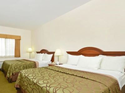 Western Inn&suites Hotel